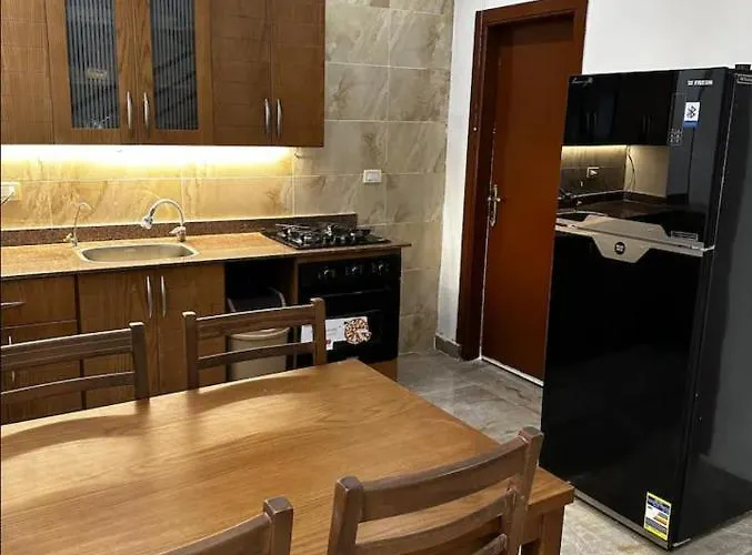 Noura Luxury With Free Pool And Access In Hurghada