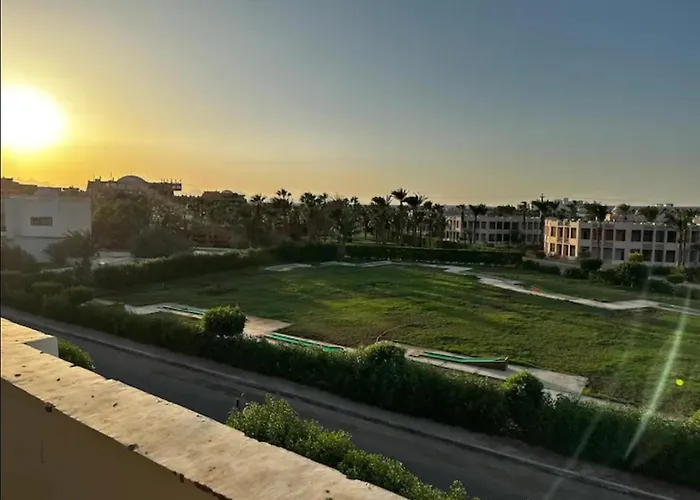 Noura Luxury With Free Pool And Access In * Hurghada