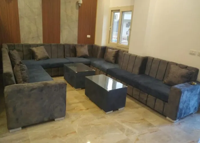 Noura Luxury With Free Pool And Access In *