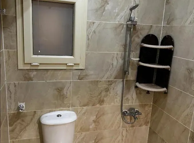 Noura Luxury With Free Pool And Access In Appartamento Hurghada
