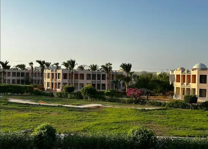 Noura Luxury With Free Pool And Access In Appartamento *