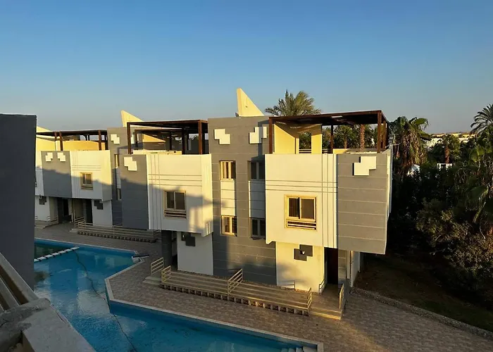 Appartamento Noura Luxury With Free Pool And Access In Hurghada