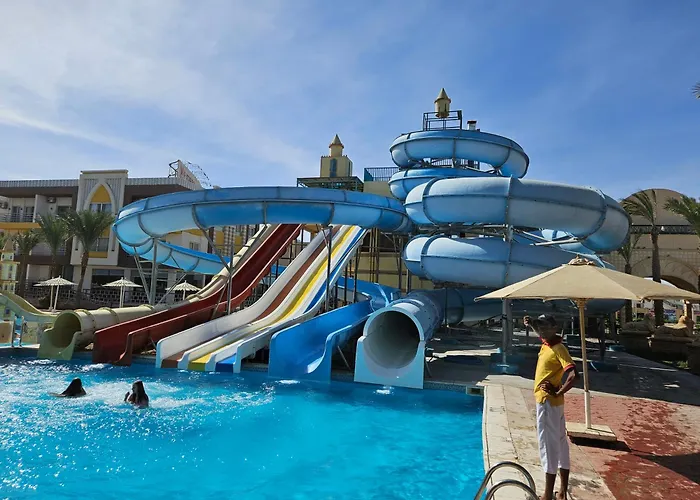 Noura Luxury With Free Pool And Access In Hurghada