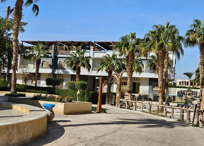 Noura Luxury With Free Pool And Access In