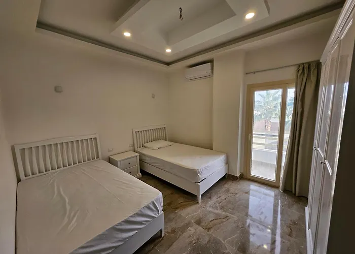 Noura Luxury With Free Pool And Access In