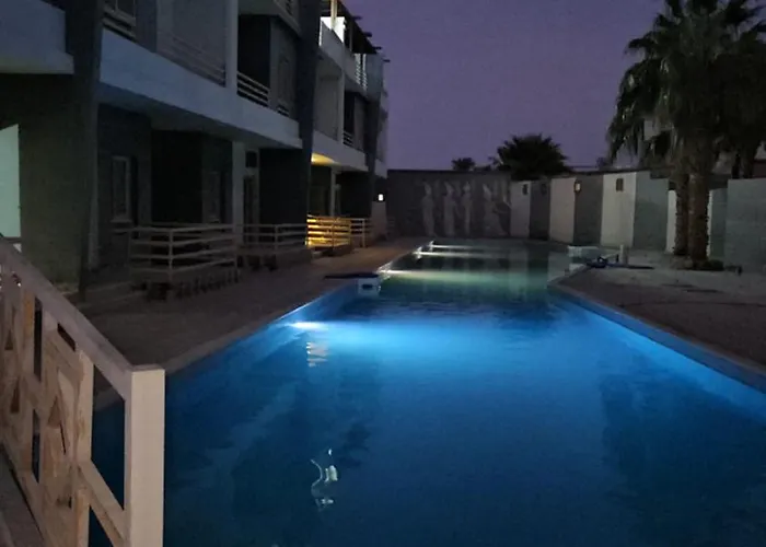 Appartamento Noura Luxury With Free Pool And Access In Hurghada