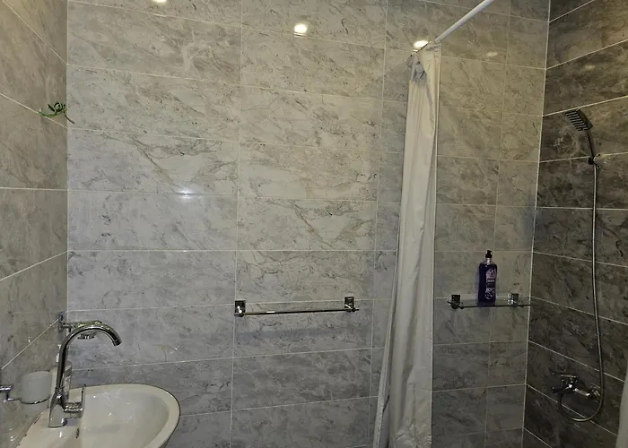 Noura Luxury With Free Pool And Access In Appartamento Hurghada