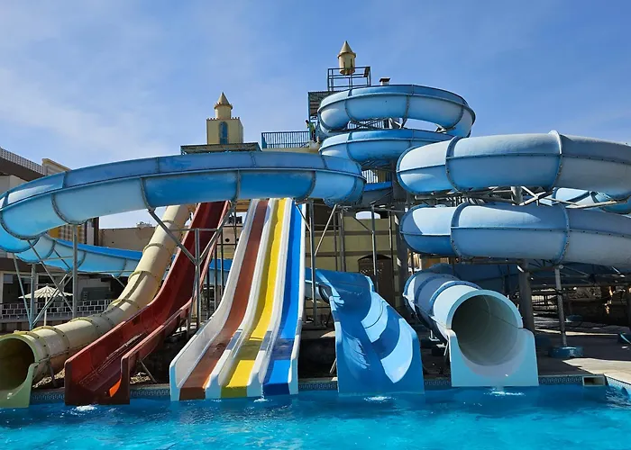 Appartamento Noura Luxury With Free Pool And Access In